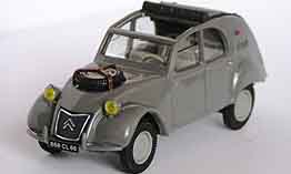 1/43 2 CV AZ 4x4 1961 - Norev/Hachette collections
